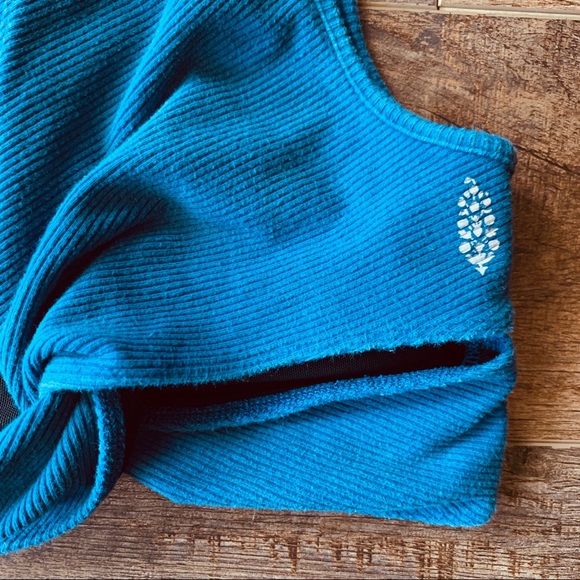 ❤️SOLD Free people movement ribbed textured front twist workout crop top bra xs - Picture 5 of 9